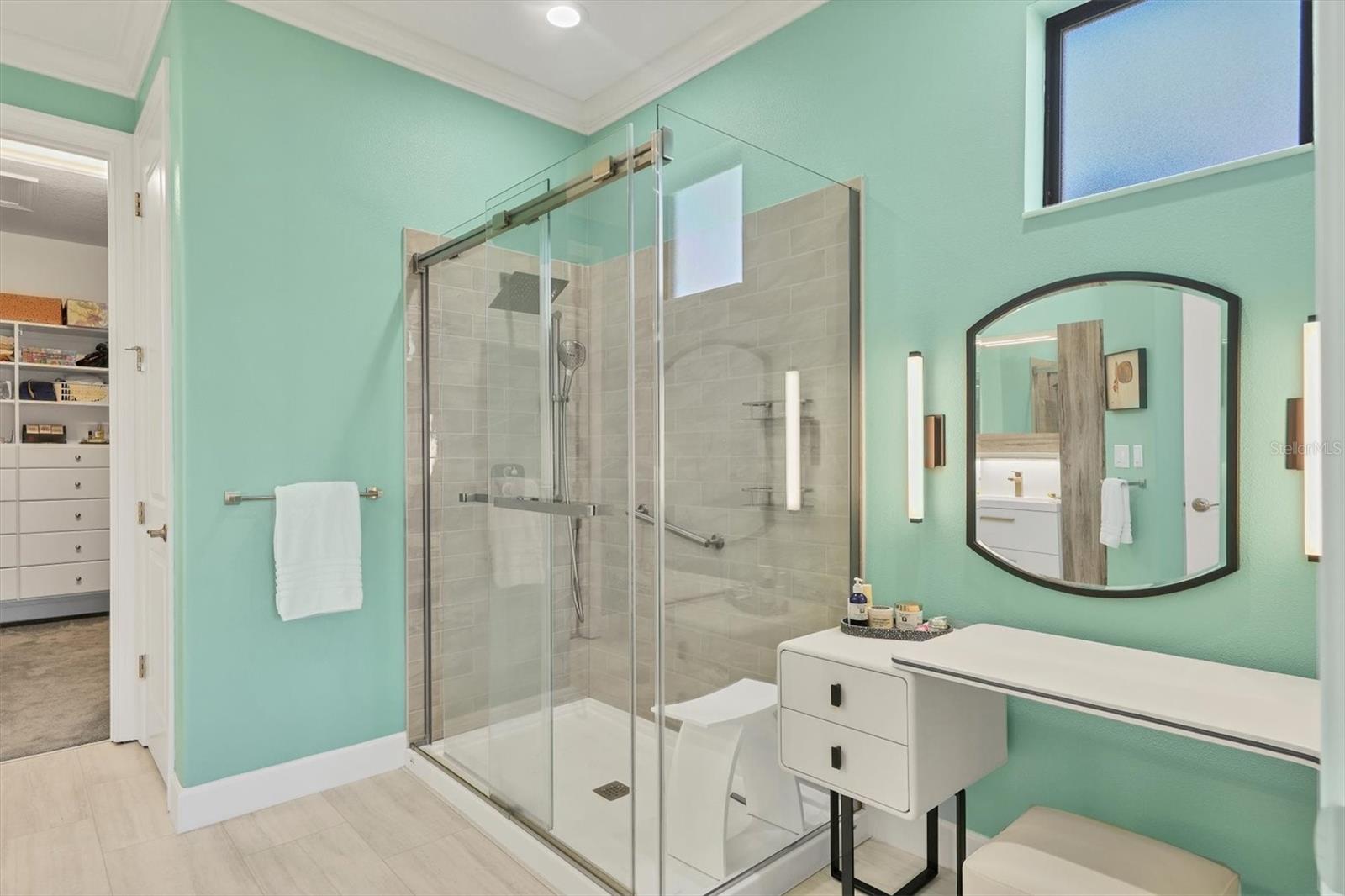 Image 18 of 38 For 2414 Vaccaro Drive