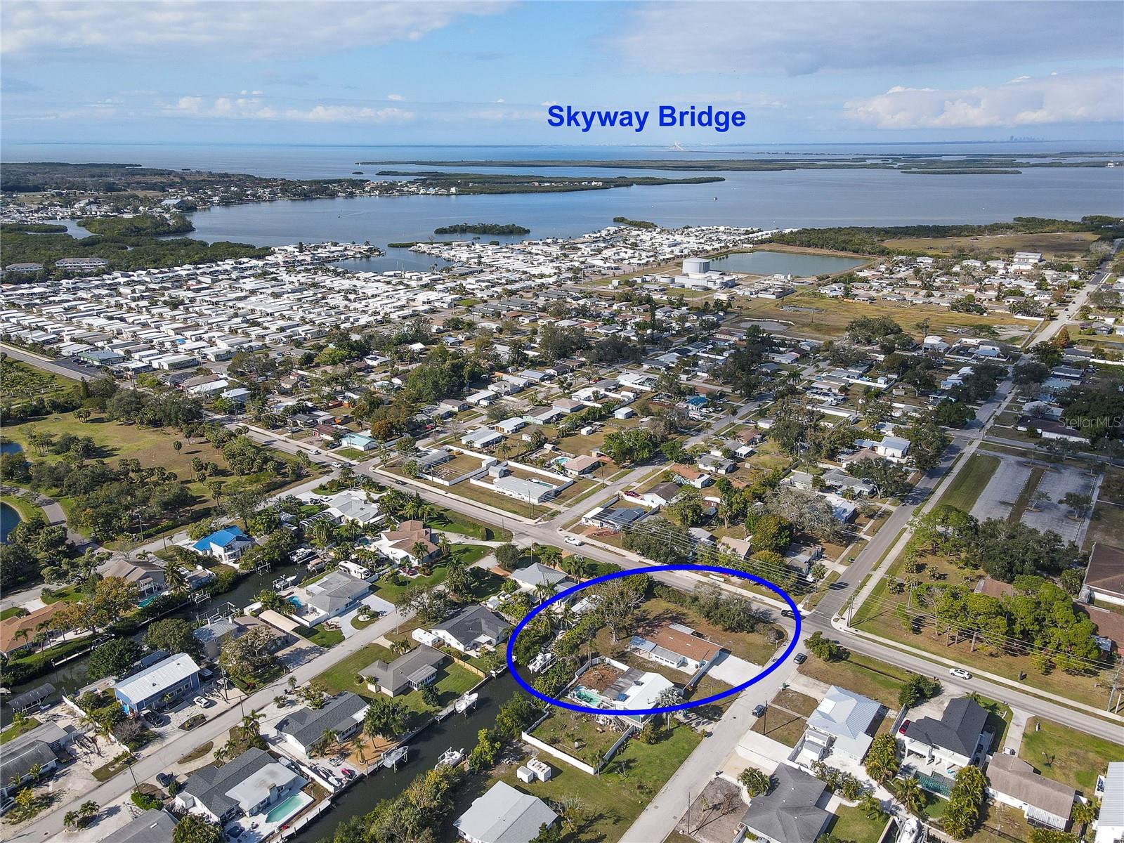 Image 15 of 75 For 2401 10th Street W