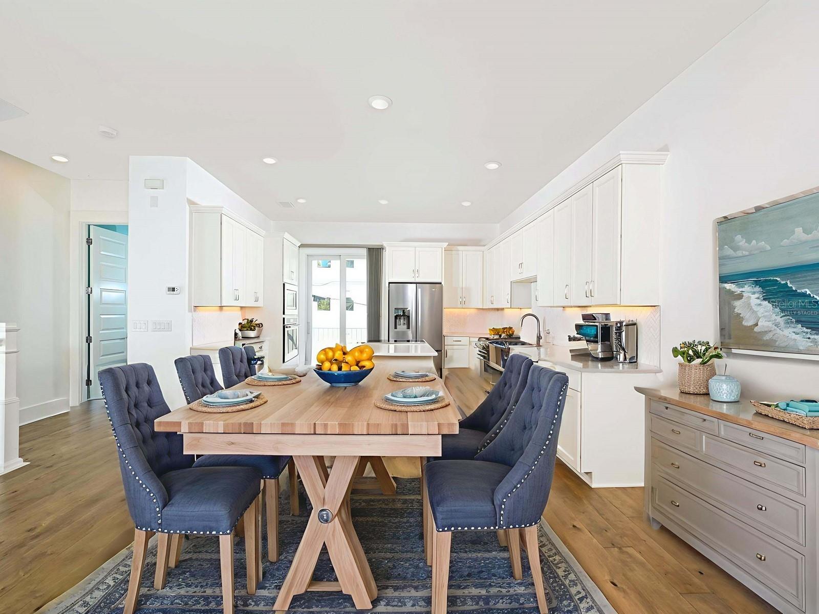 Image 10 of 100 For 516 Laurel Park Drive