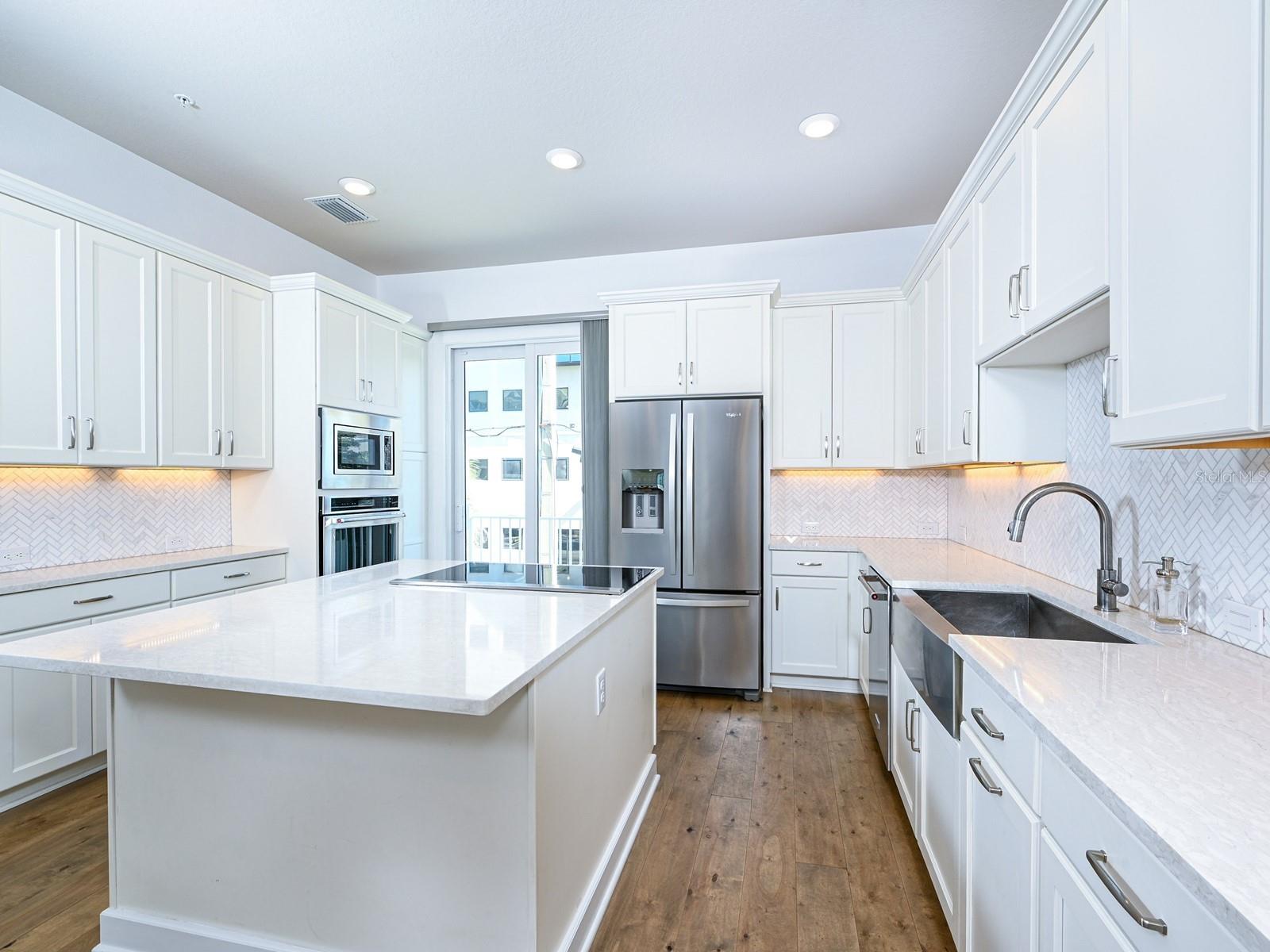 Image 13 of 100 For 516 Laurel Park Drive