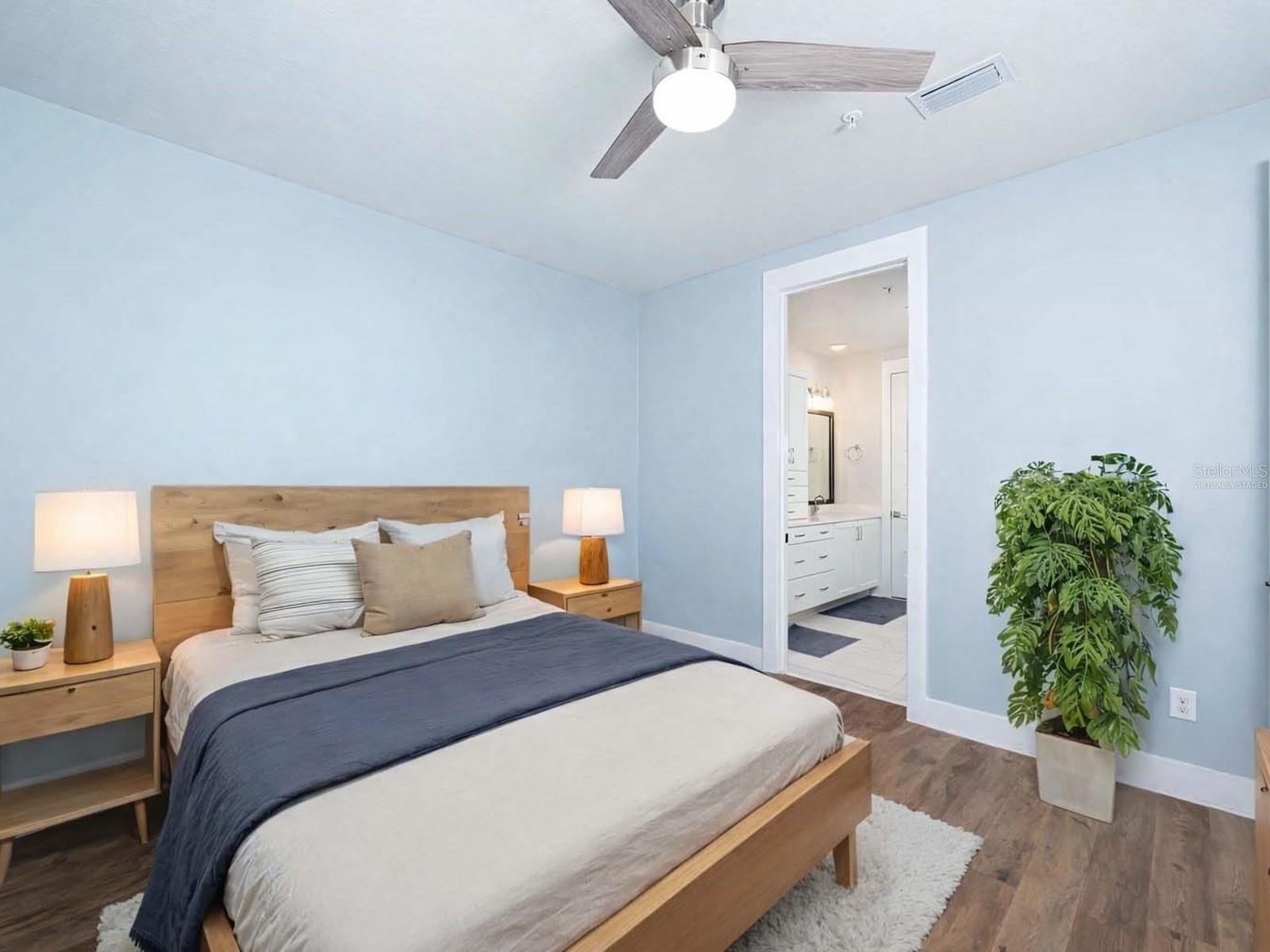 Image 20 of 100 For 516 Laurel Park Drive