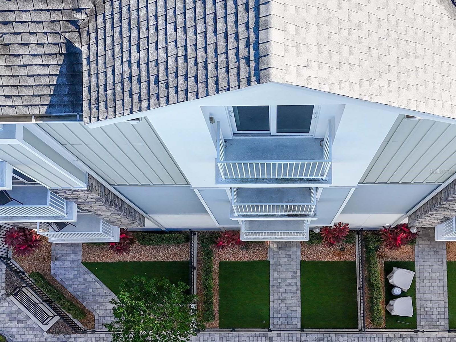 Image 3 of 100 For 516 Laurel Park Drive