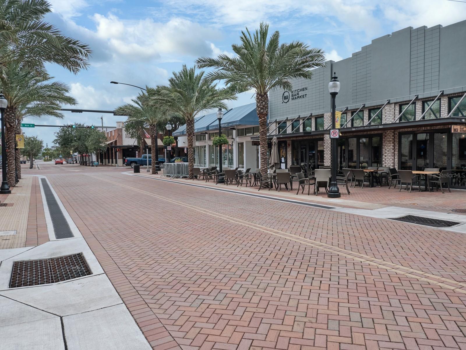 Image 64 of 100 For 516 Laurel Park Drive