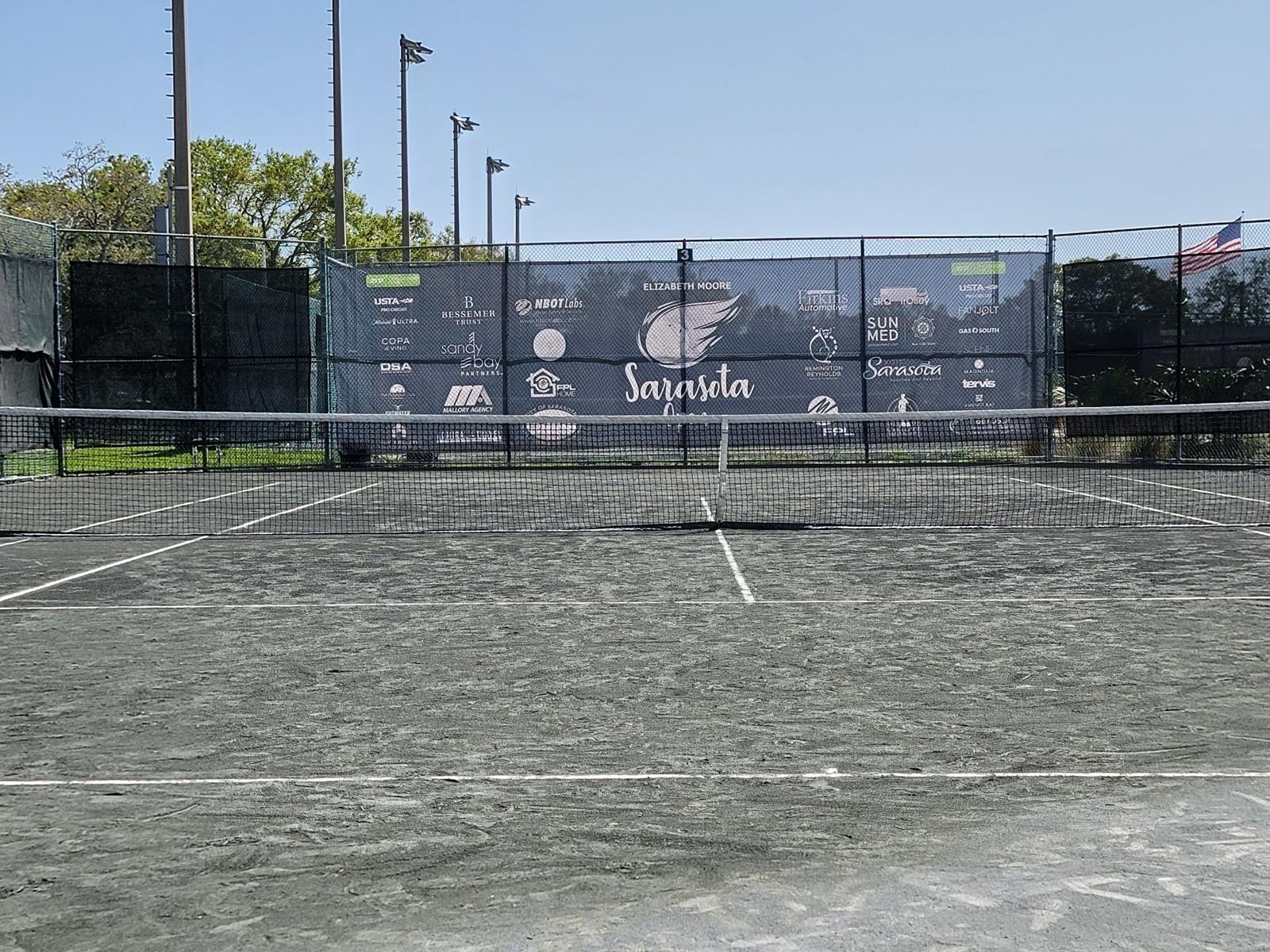 Image 92 of 100 For 516 Laurel Park Drive