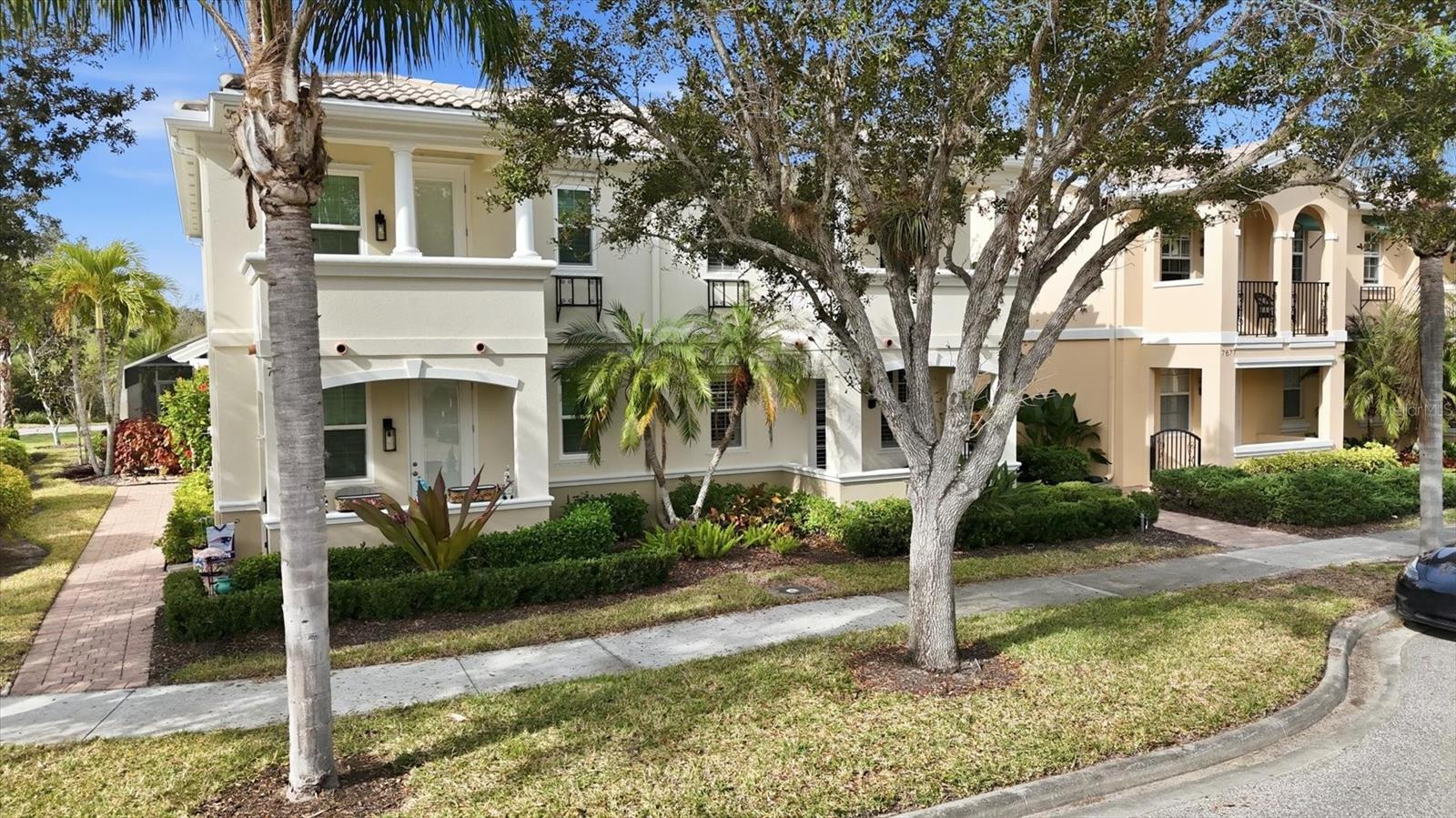 Image 35 of 57 For 7681 Bergamo Avenue