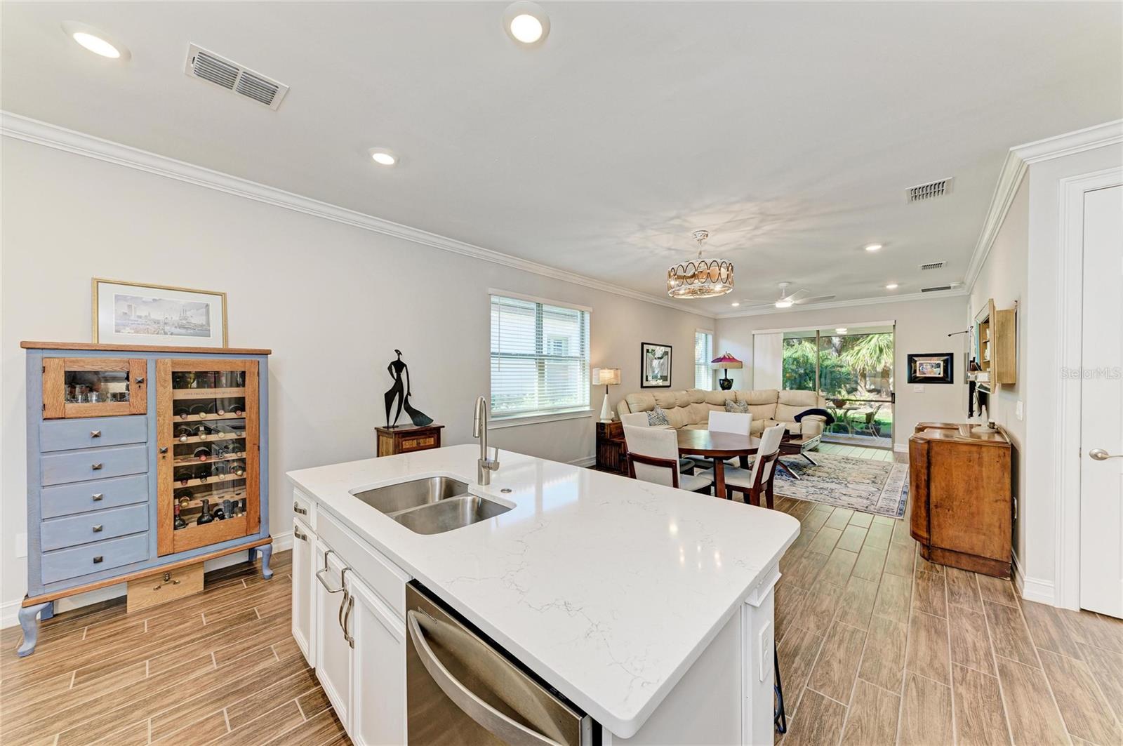 Image 17 of 77 For 236 Soliera Street