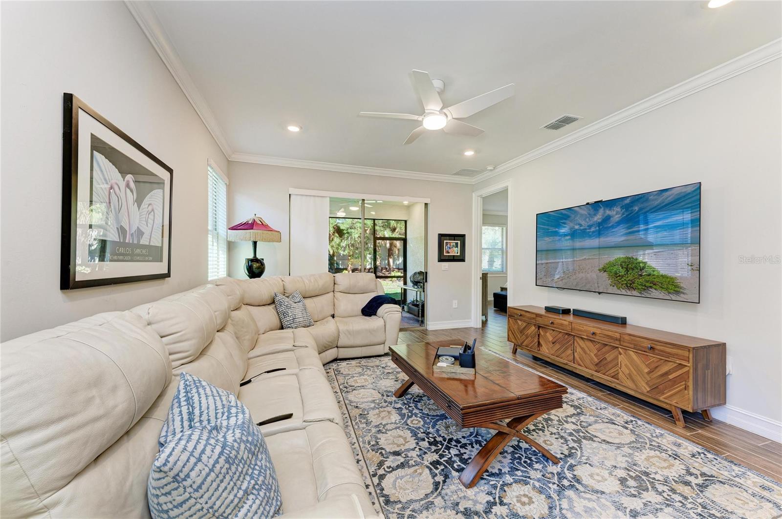 Image 24 of 77 For 236 Soliera Street