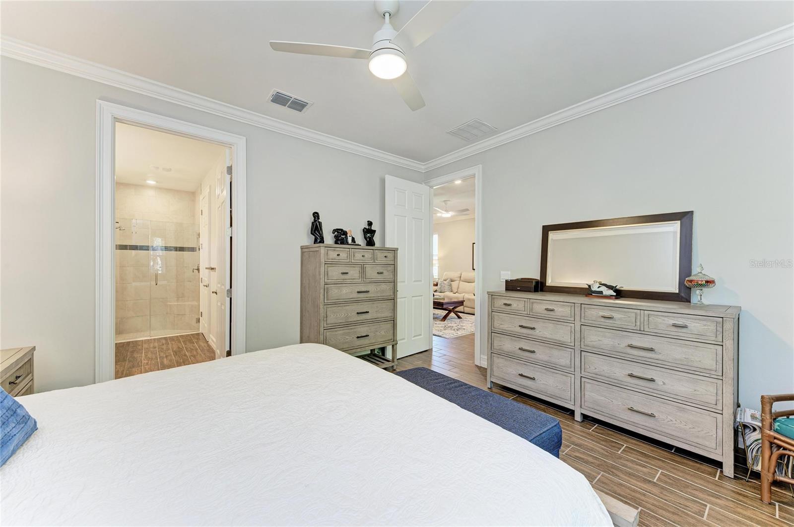 Image 32 of 77 For 236 Soliera Street