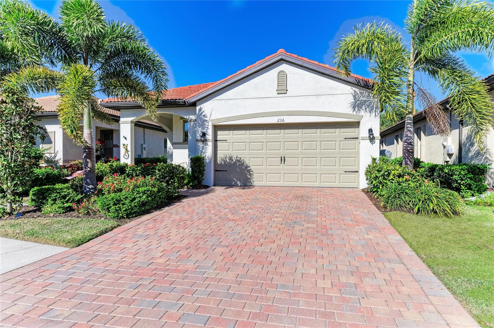 Image 9 of 77 For 236 Soliera Street