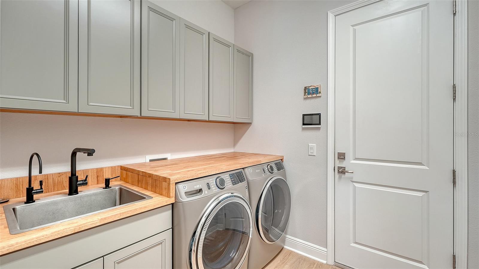 Image 32 of 73 For 3811 158th Avenue Circle E