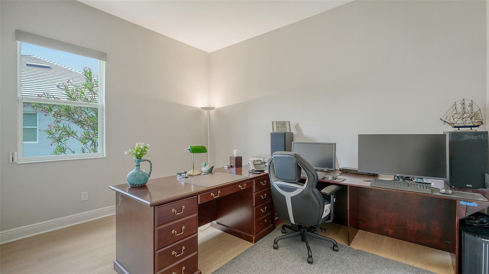 Image 44 of 73 For 3811 158th Avenue Circle E