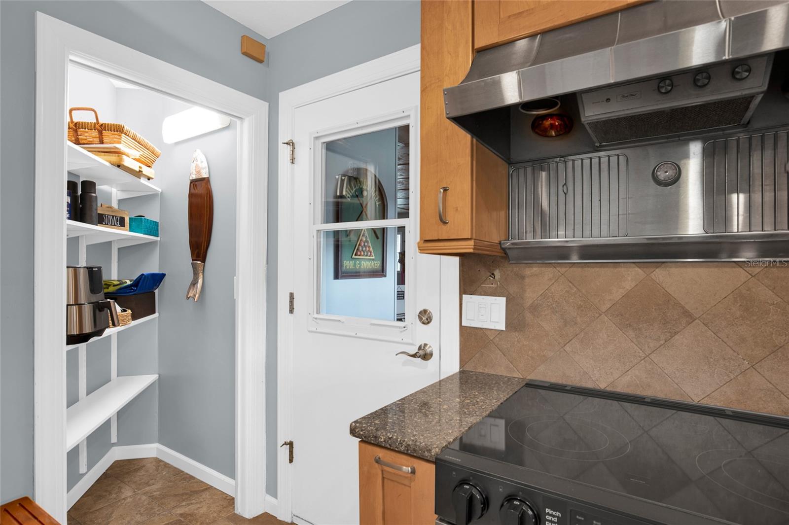 Image 16 of 49 For 4121 Roosevelt Point