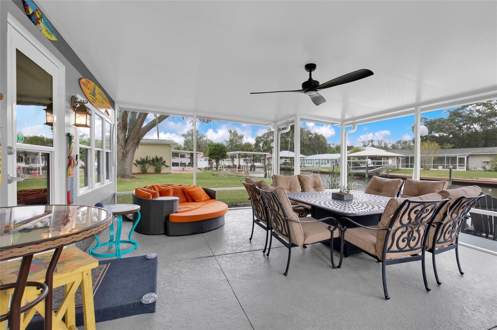 Image 33 of 49 For 4121 Roosevelt Point