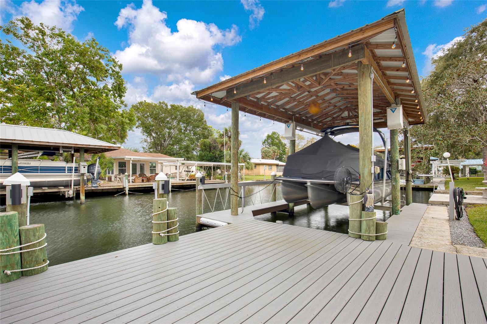 Image 5 of 49 For 4121 Roosevelt Point