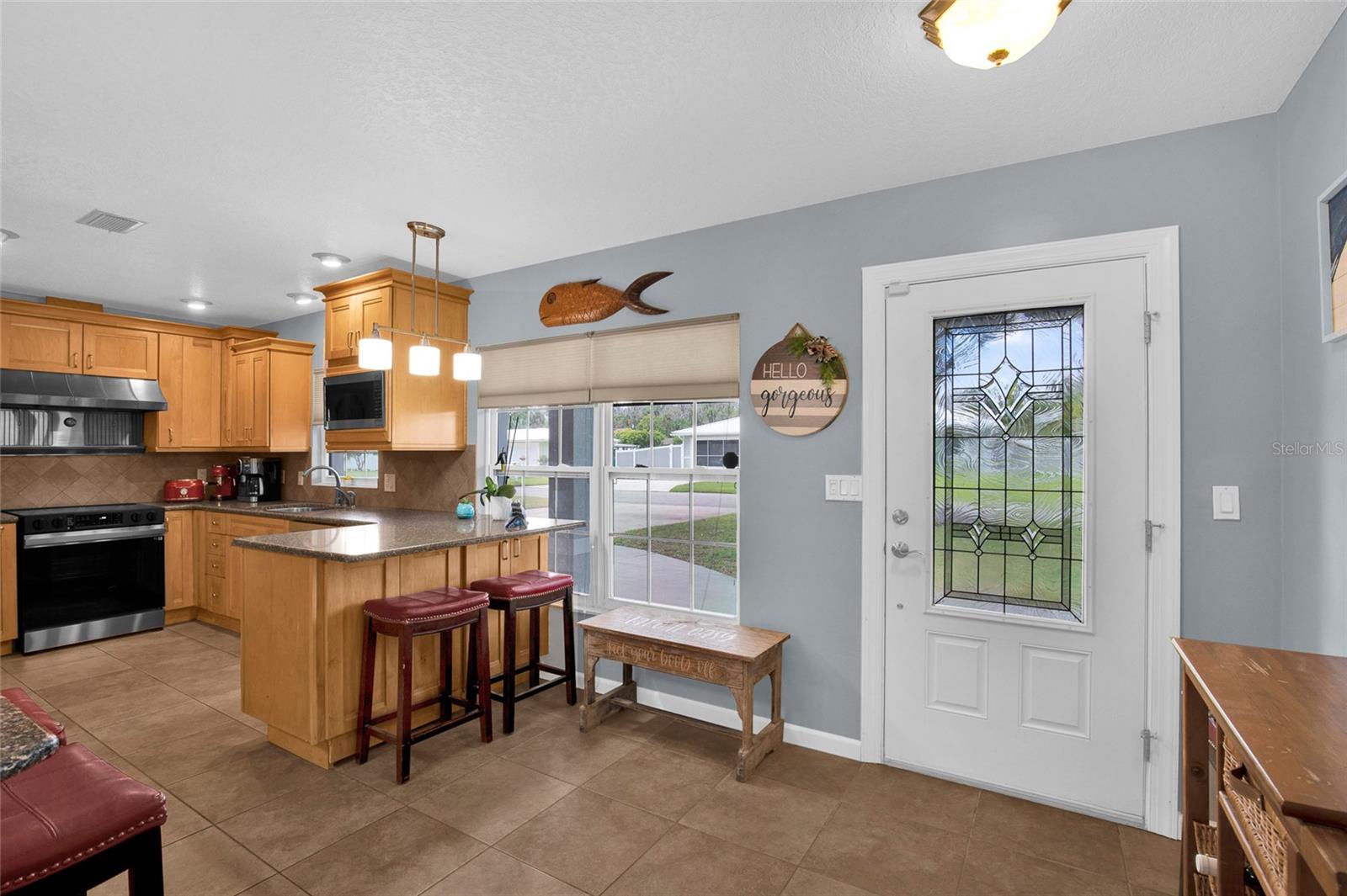 Image 7 of 49 For 4121 Roosevelt Point