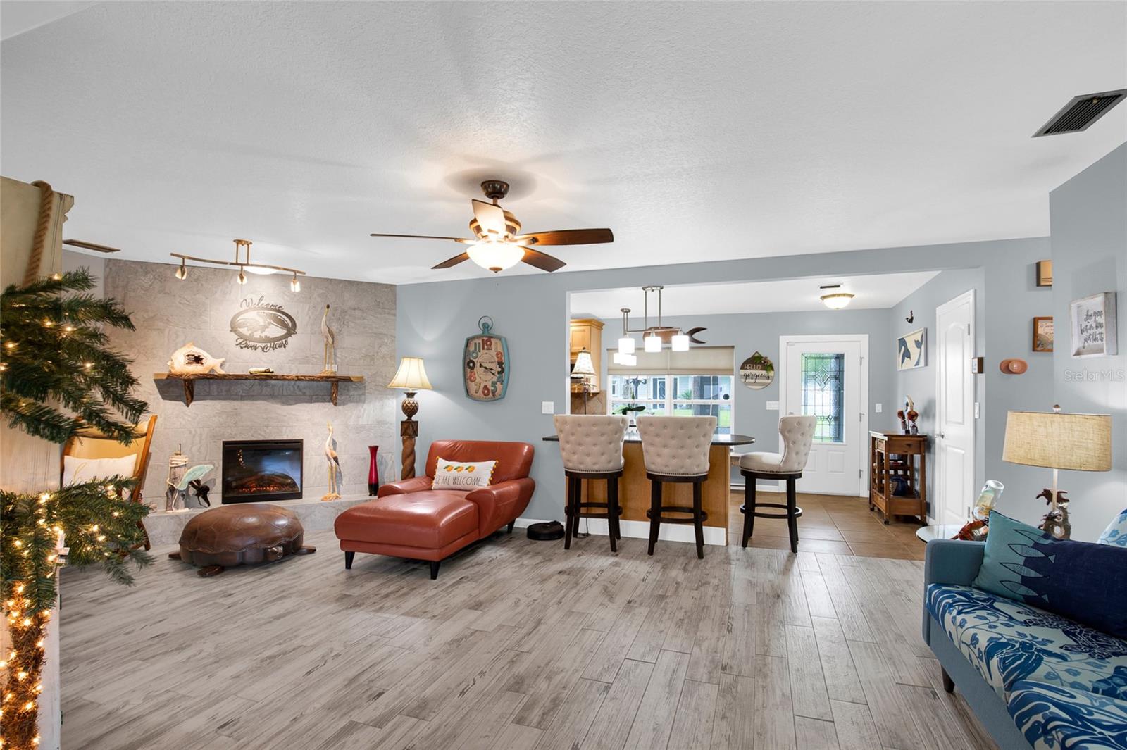 Image 8 of 49 For 4121 Roosevelt Point