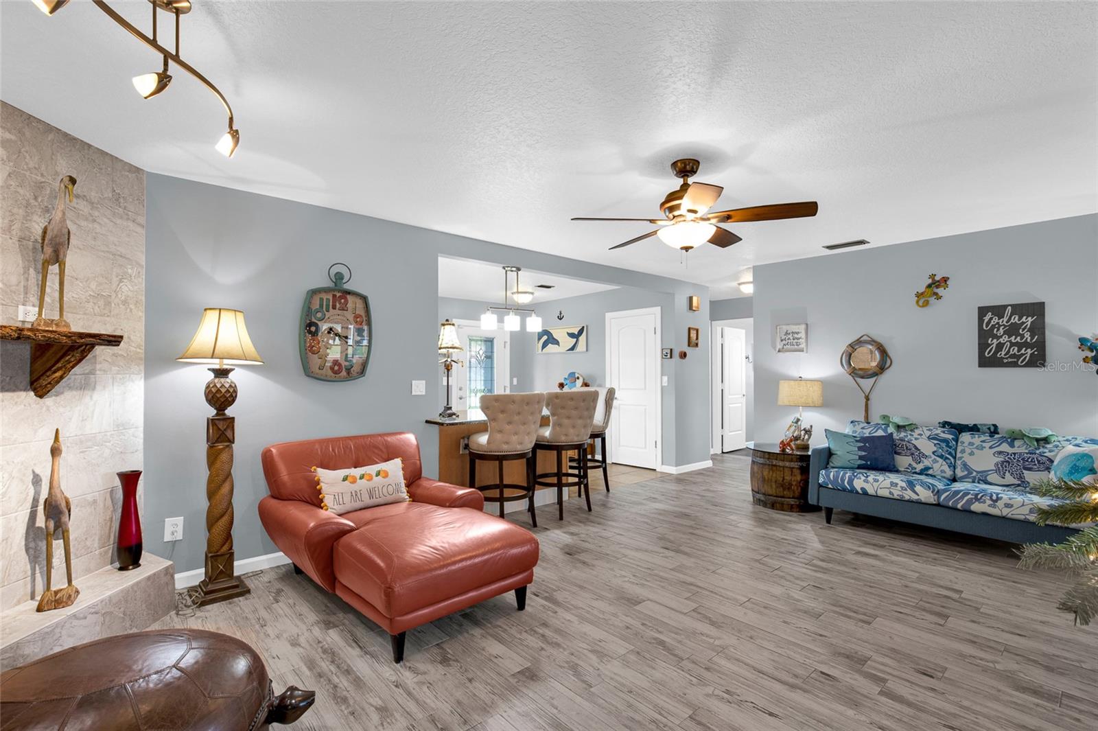 Image 9 of 49 For 4121 Roosevelt Point