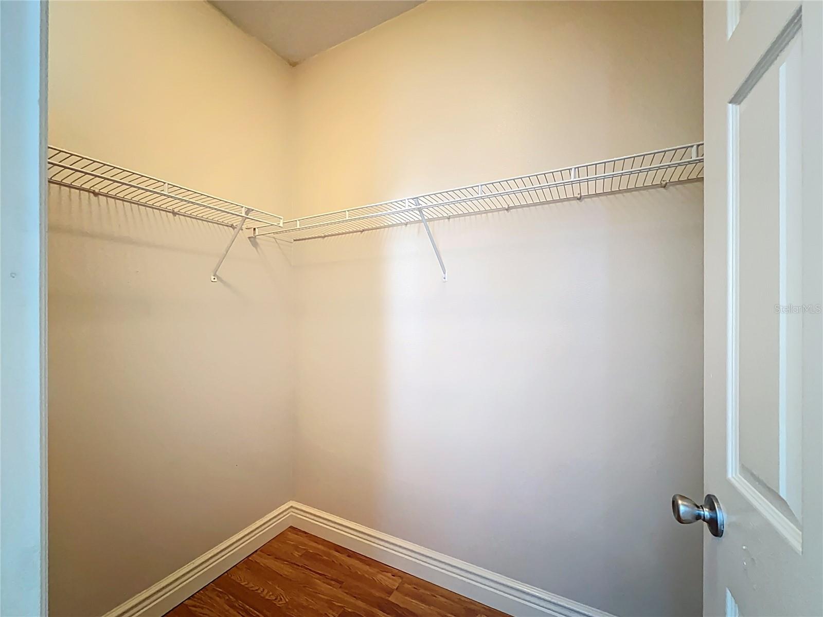 Image 32 of 52 For 3884 Deberry Drive 0