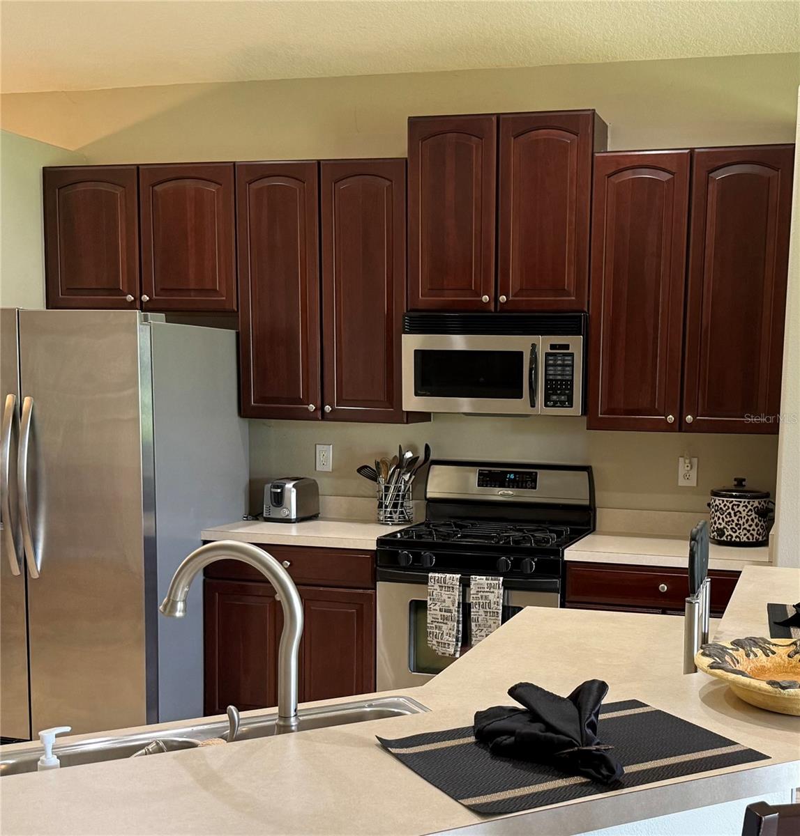 Image 20 of 57 For 1702 Old Summerwood Boulevard