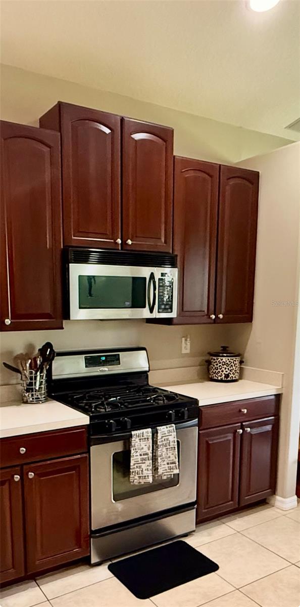 Image 21 of 57 For 1702 Old Summerwood Boulevard