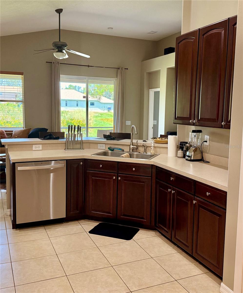 Image 22 of 57 For 1702 Old Summerwood Boulevard