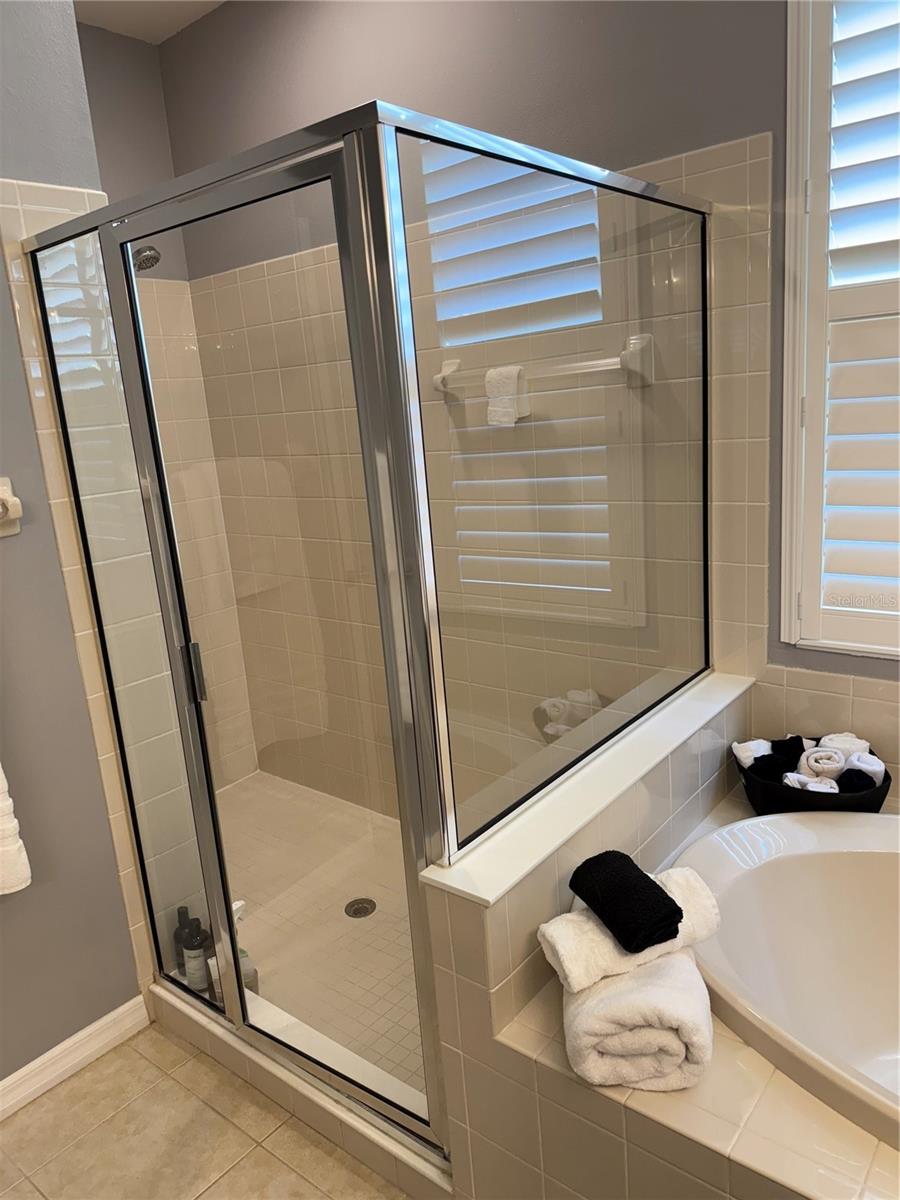 Image 42 of 57 For 1702 Old Summerwood Boulevard