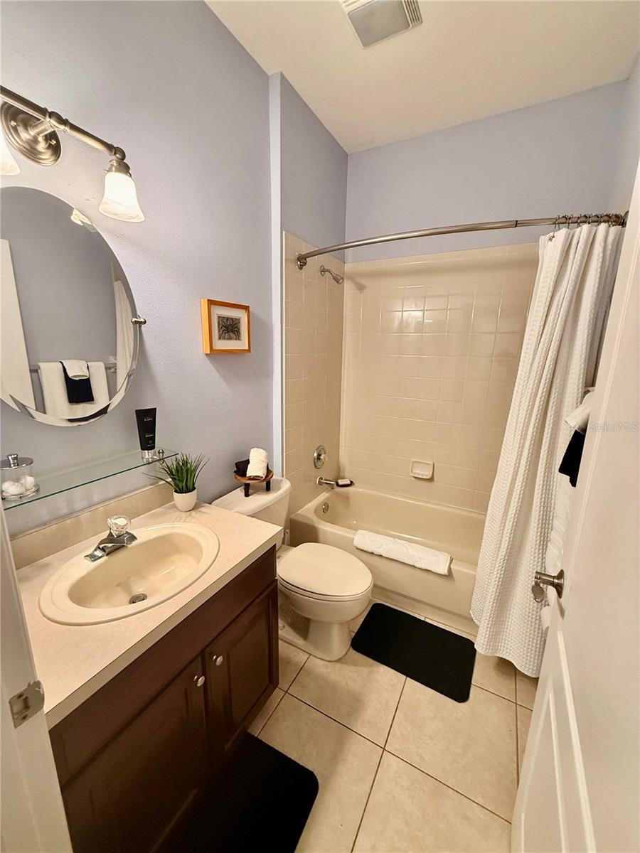 Image 47 of 57 For 1702 Old Summerwood Boulevard