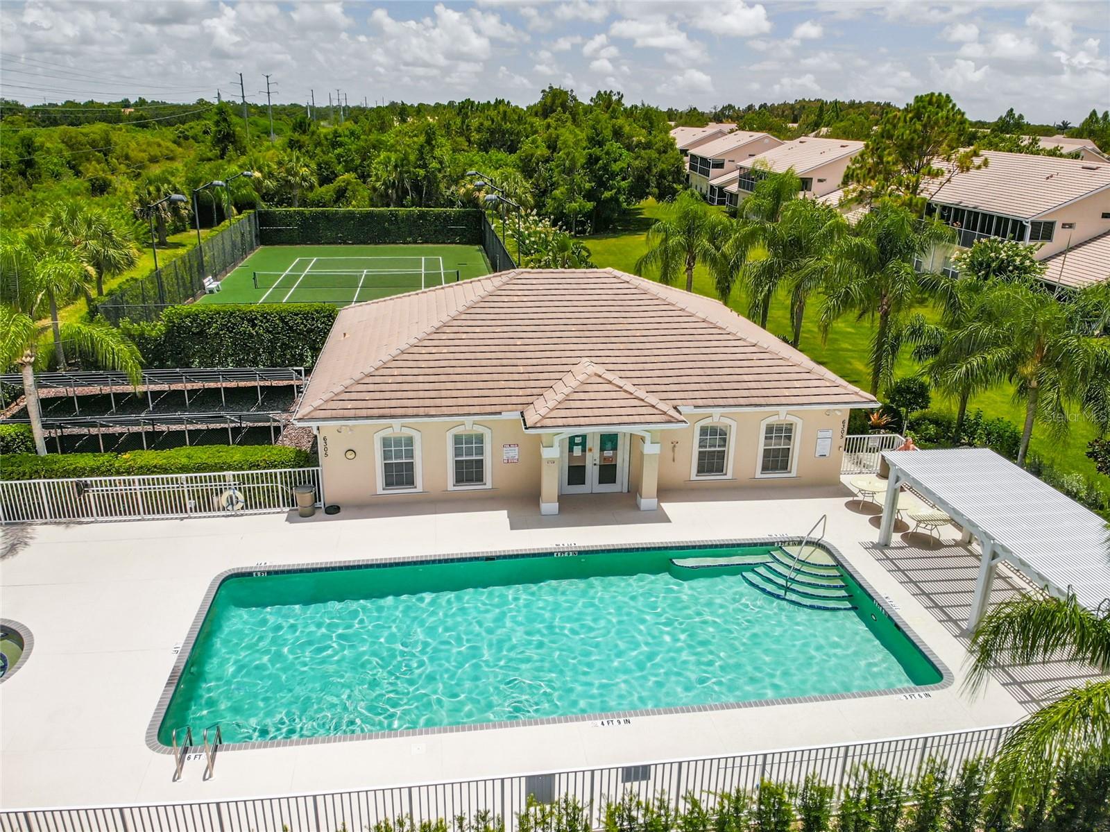 Image 42 of 52 For 6424 Bay Cedar Lane 201