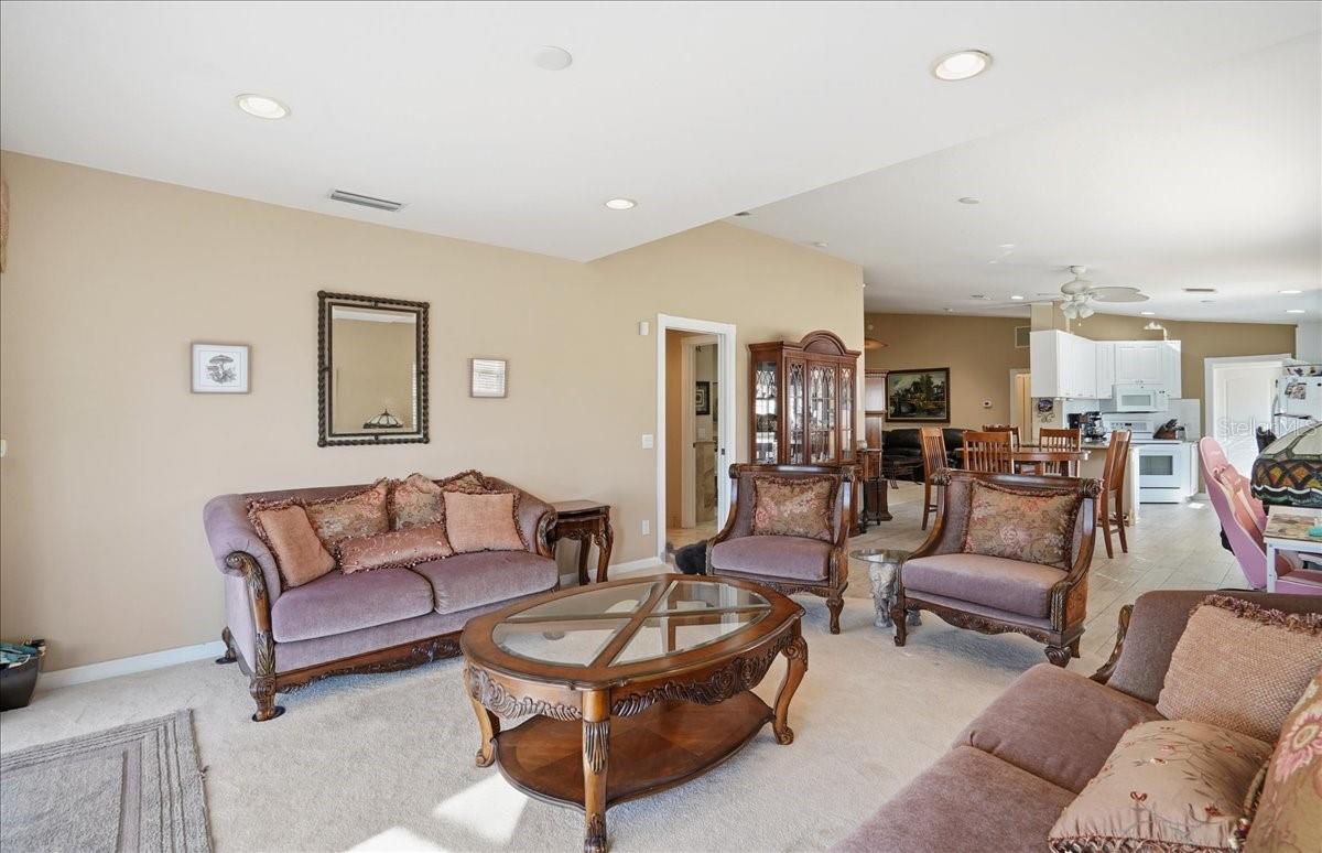 Image 11 of 68 For 5546 Modena Place