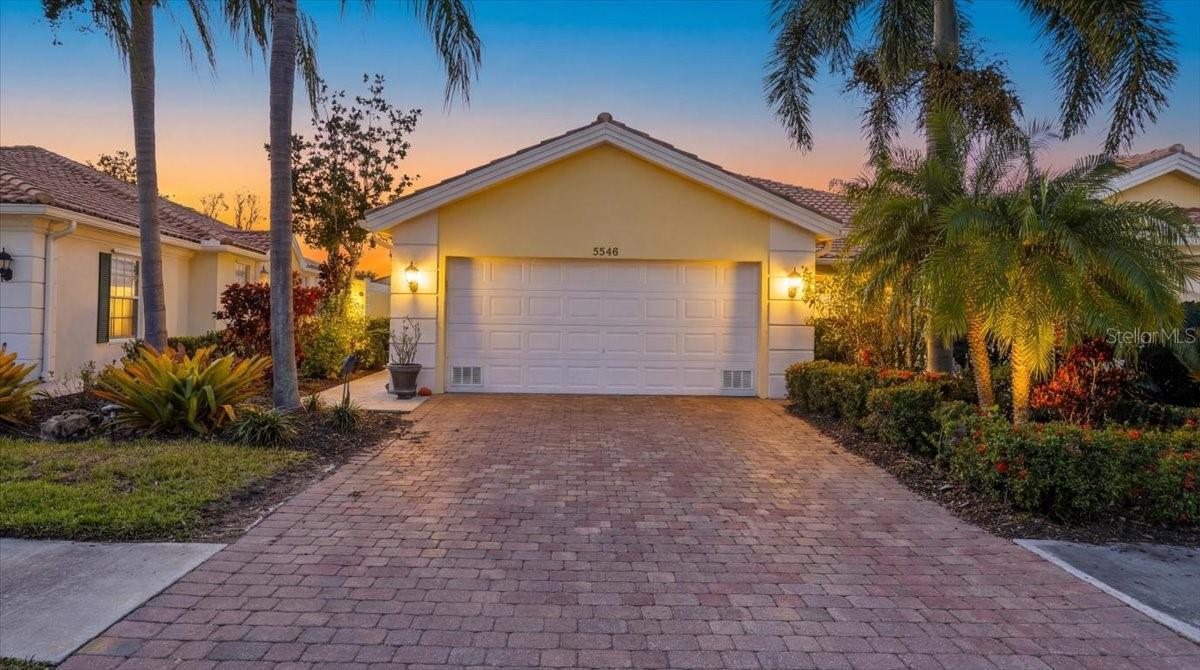 Image 38 of 68 For 5546 Modena Place