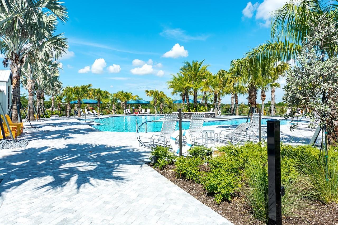 Image 31 of 32 For 8921 Royal River Circle