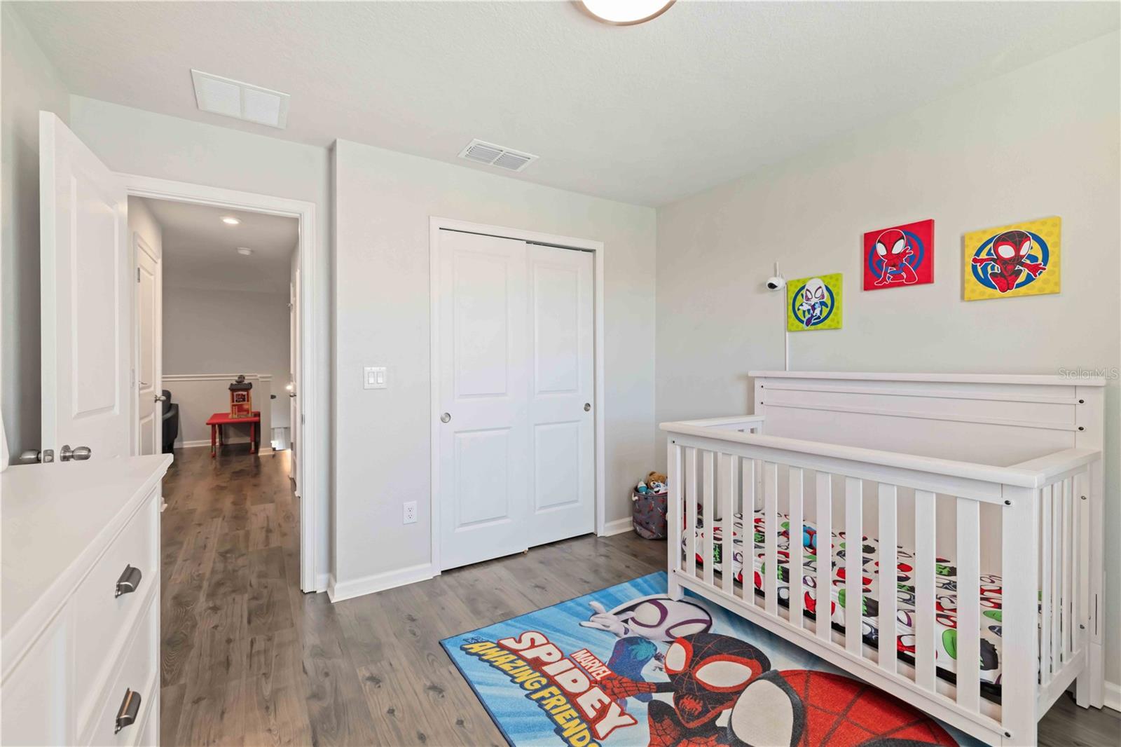 Image 20 of 36 For 5658 Silverbridge Trail