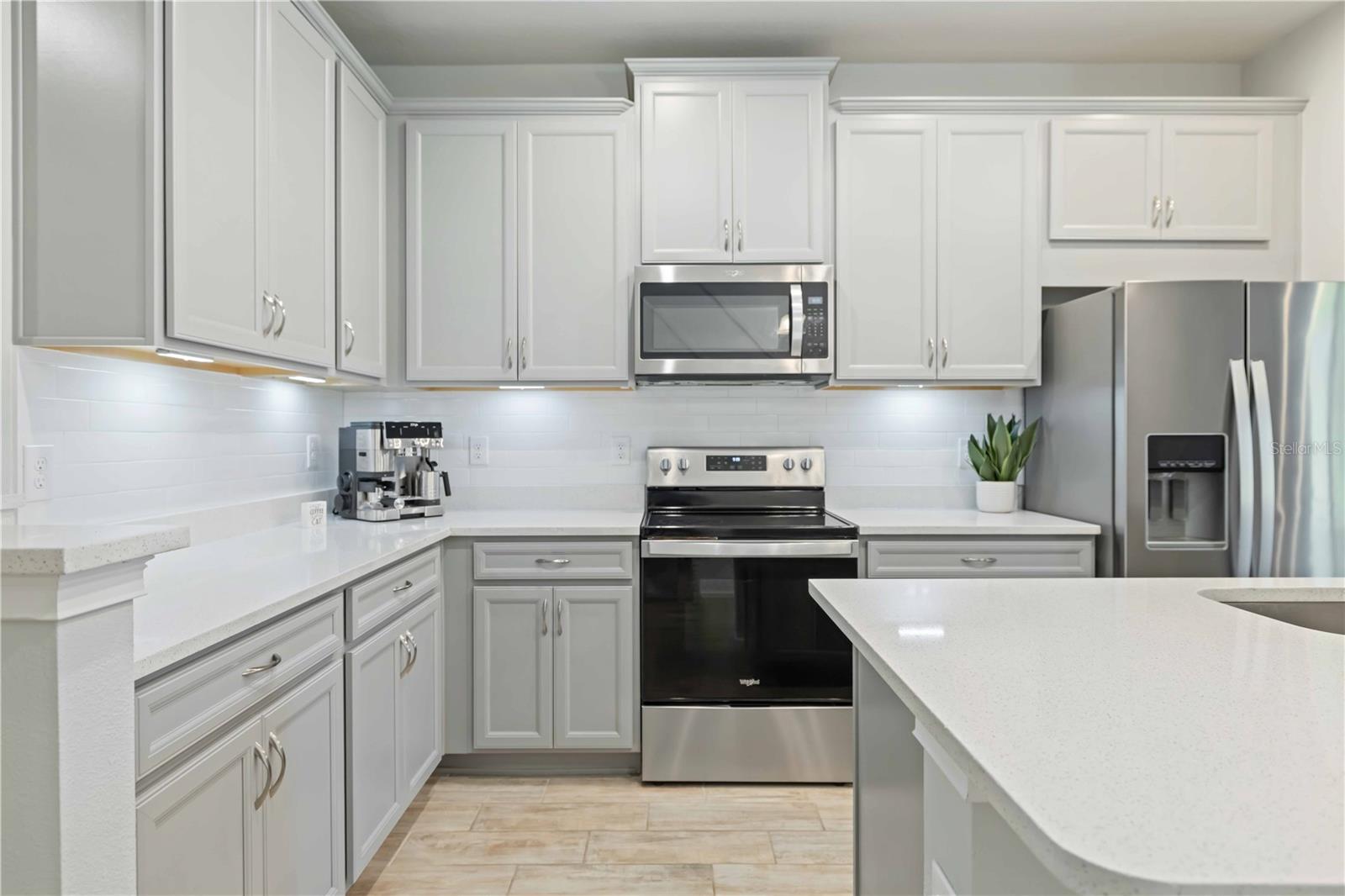 Image 9 of 36 For 5658 Silverbridge Trail