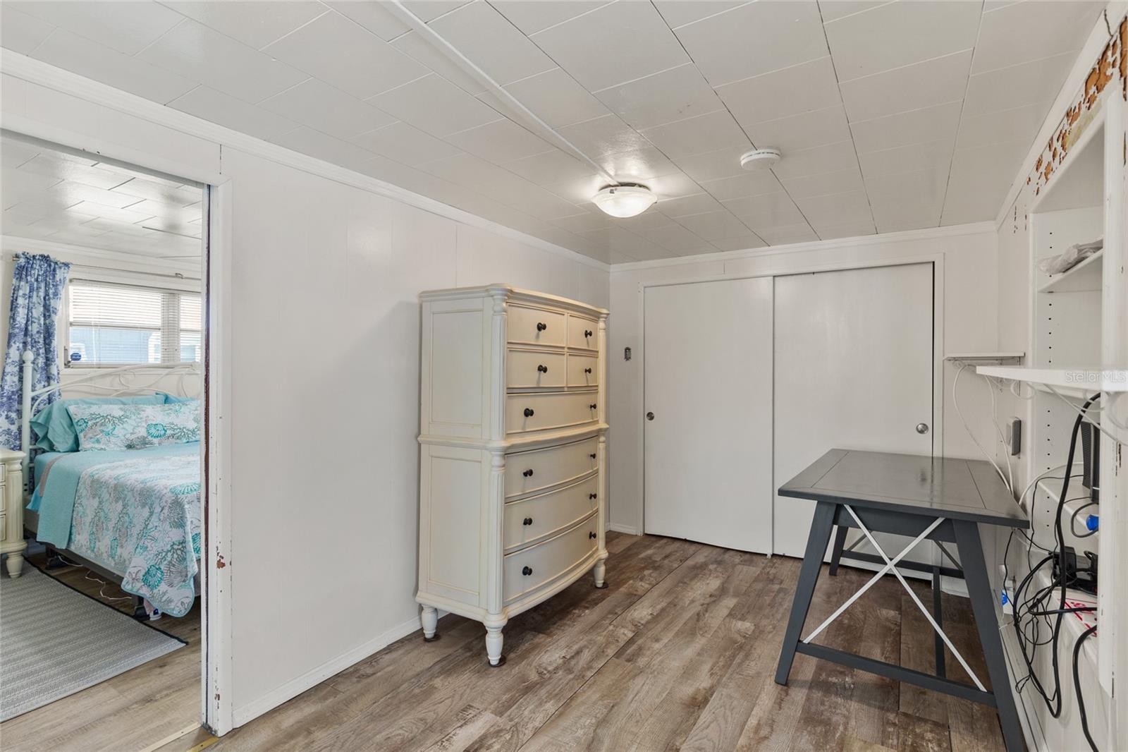 Image 17 of 25 For 620 49th Avenue W