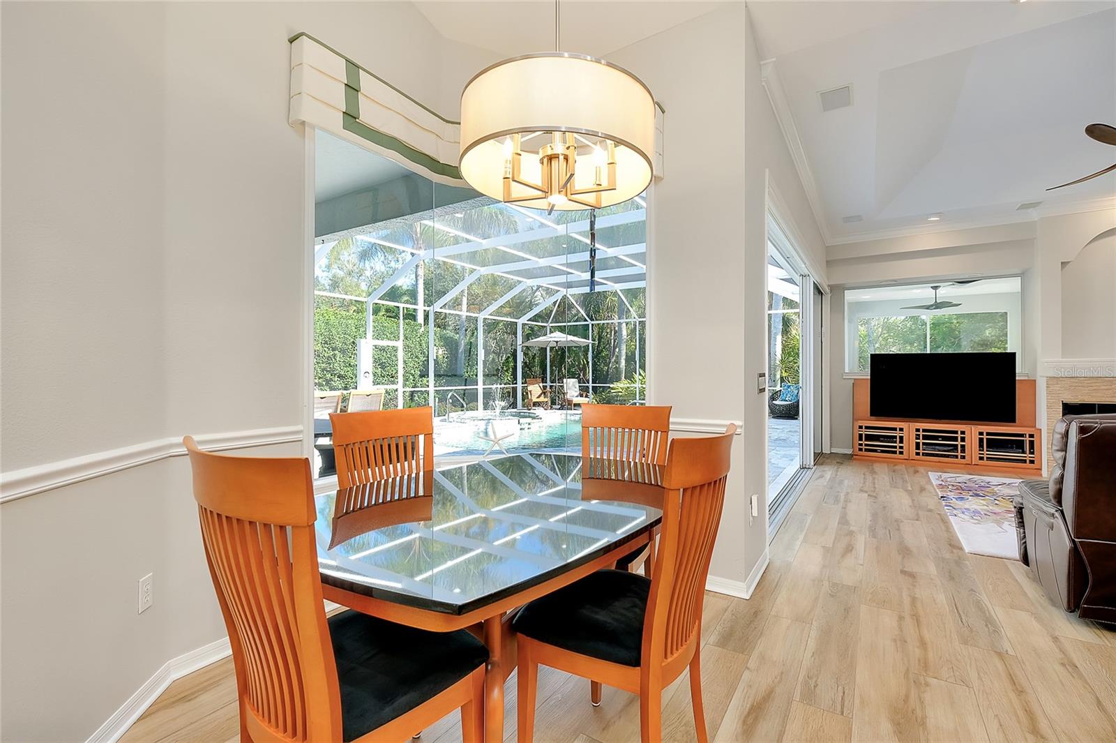 Image 26 of 100 For 6614 Tallmast Circle