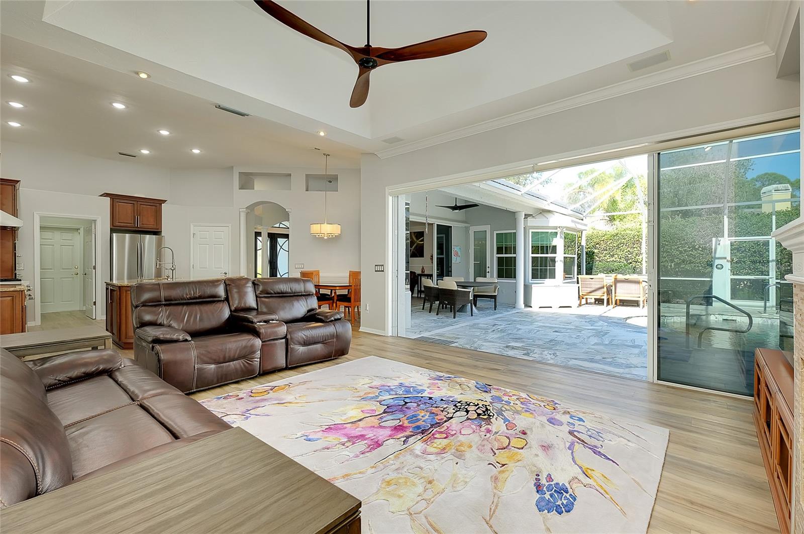 Image 31 of 100 For 6614 Tallmast Circle