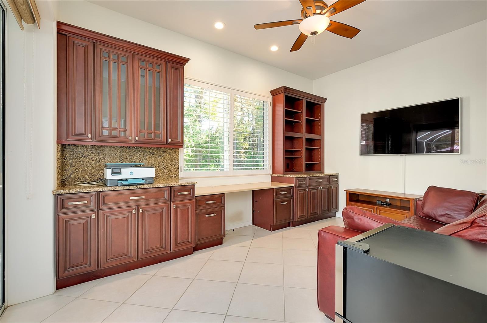 Image 51 of 100 For 6614 Tallmast Circle