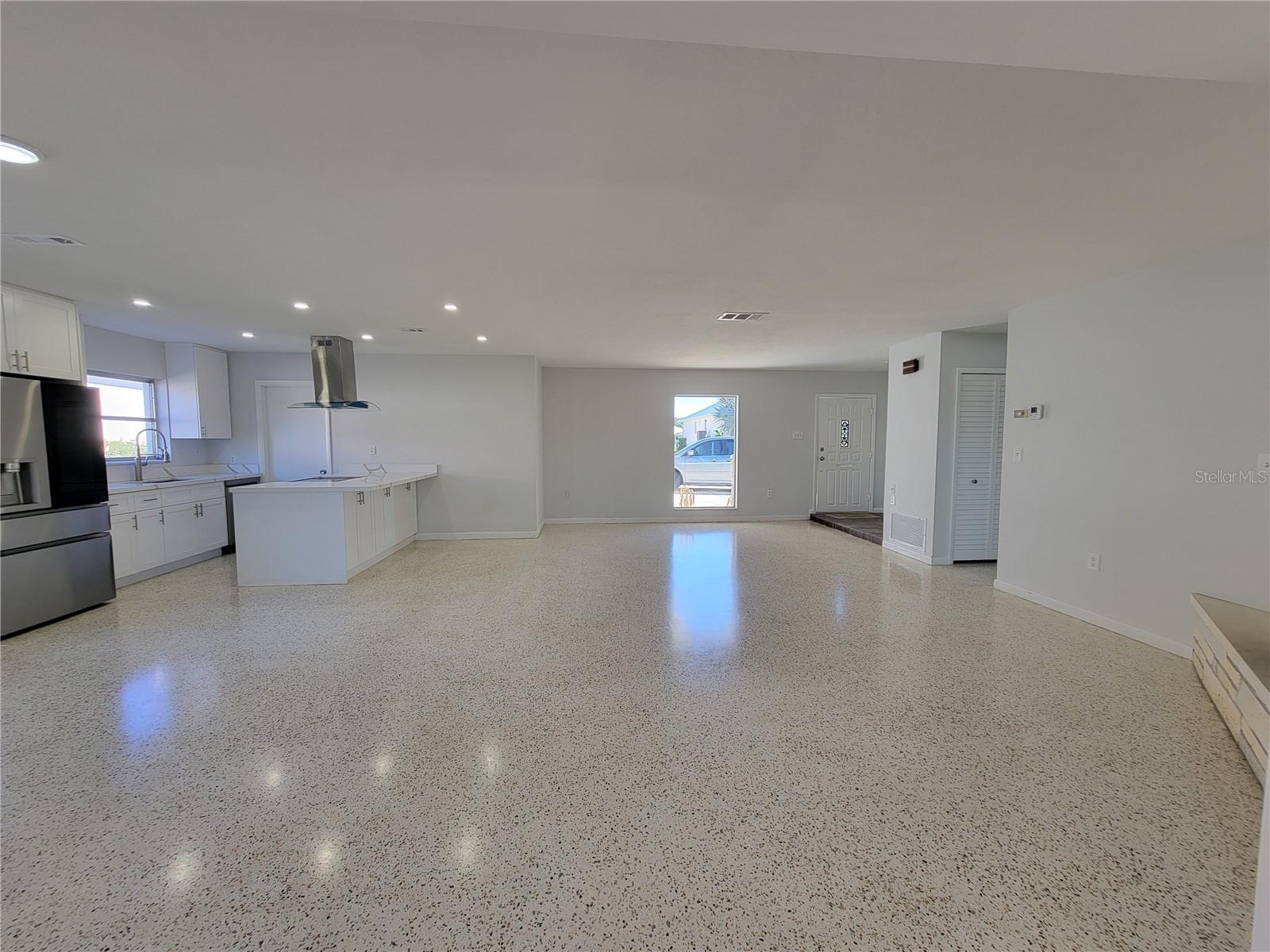 Image 39 of 64 For 1732 Boca Raton Court