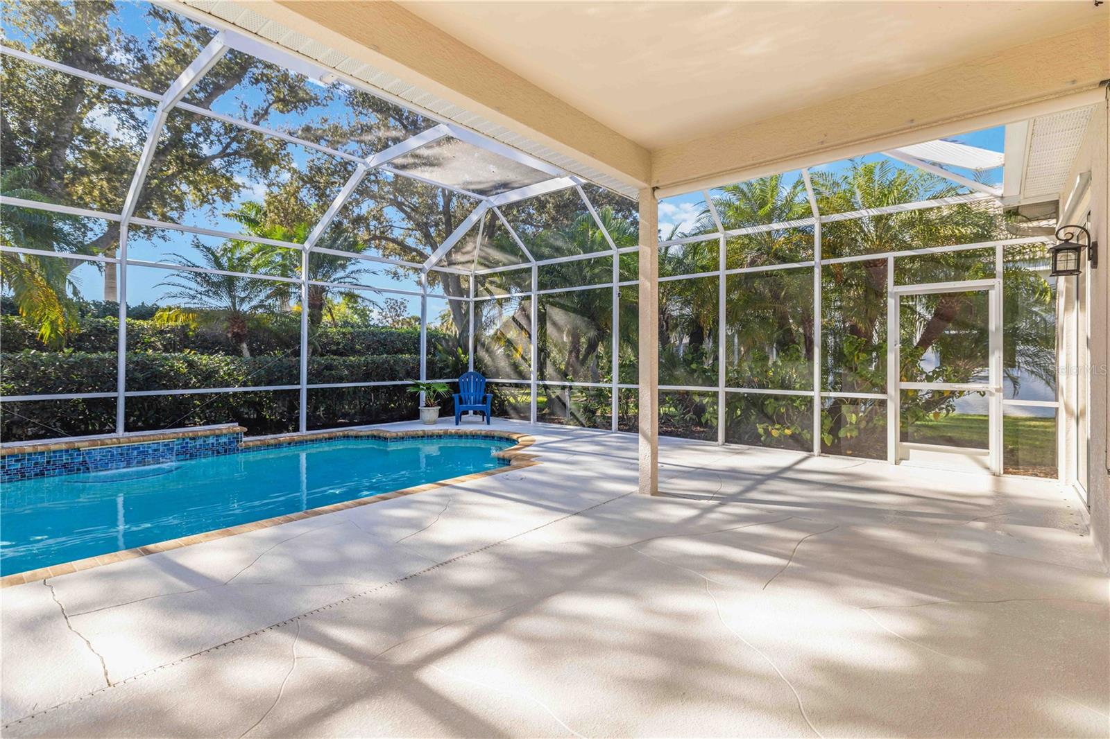 Image 39 of 63 For 6991 Superior Street Circle