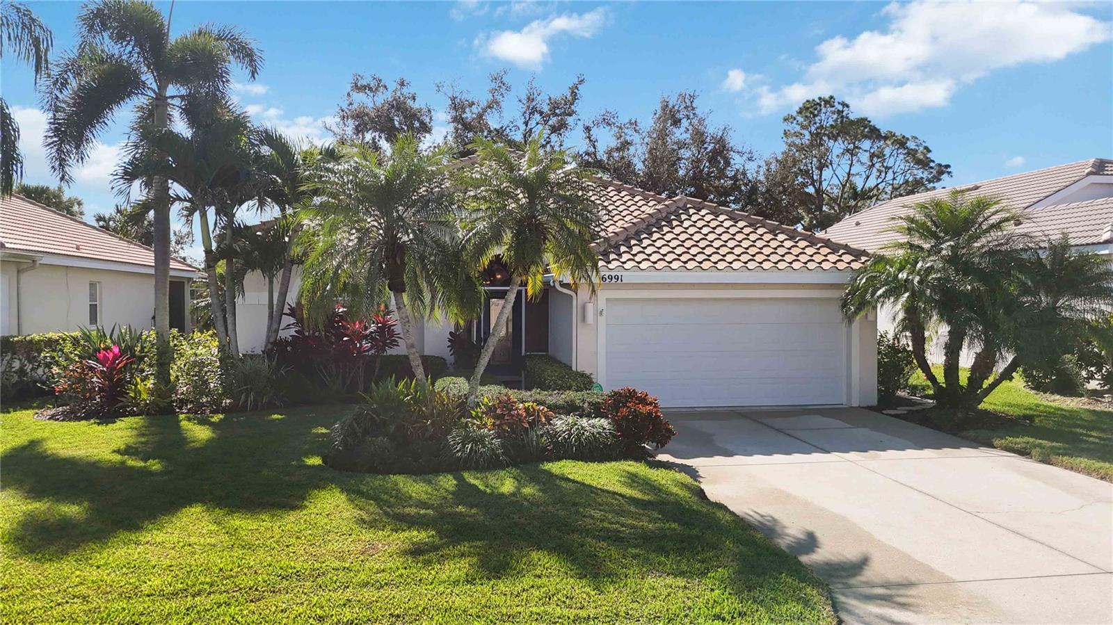 Image 45 of 63 For 6991 Superior Street Circle