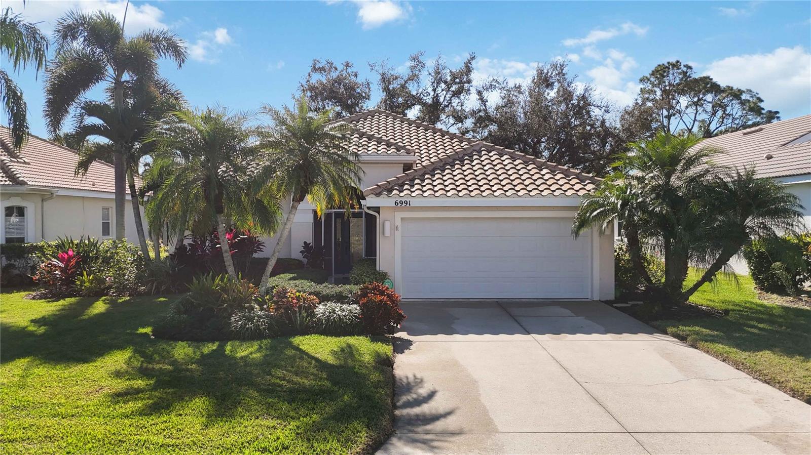 Image 46 of 63 For 6991 Superior Street Circle