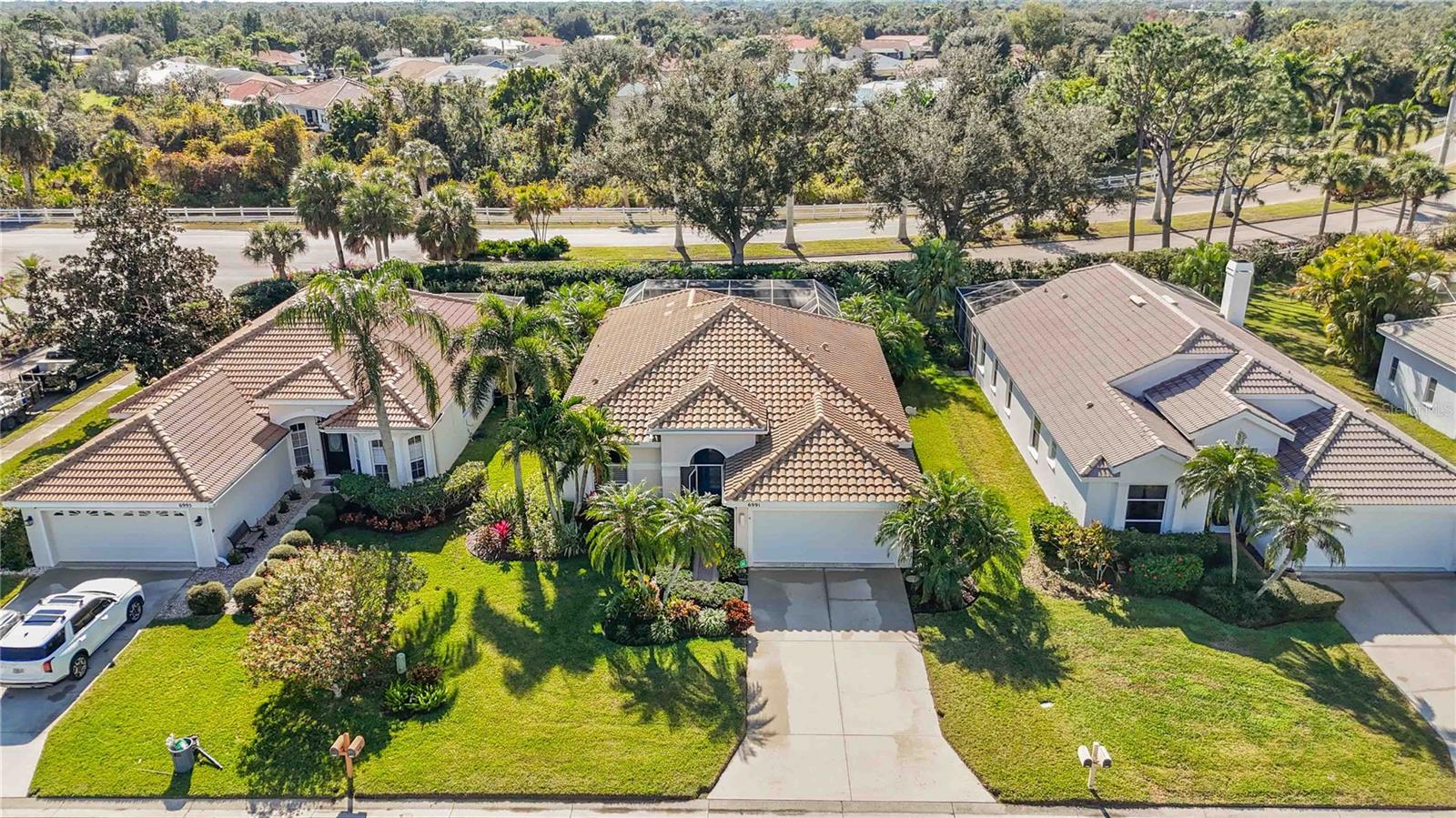 Image 48 of 63 For 6991 Superior Street Circle