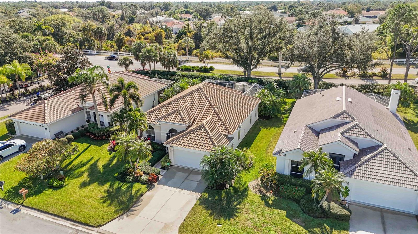 Image 49 of 63 For 6991 Superior Street Circle