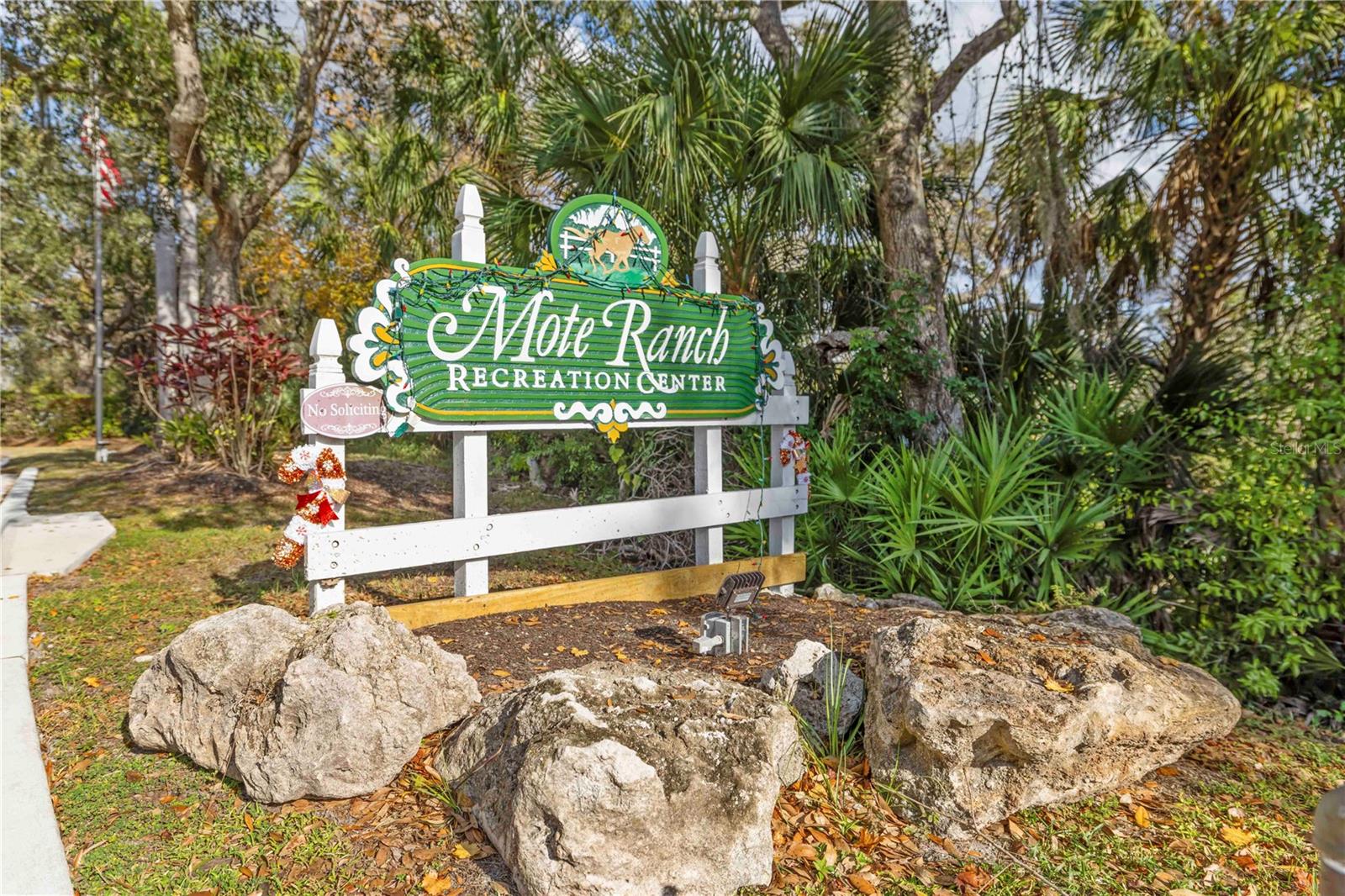 Image 56 of 63 For 6991 Superior Street Circle