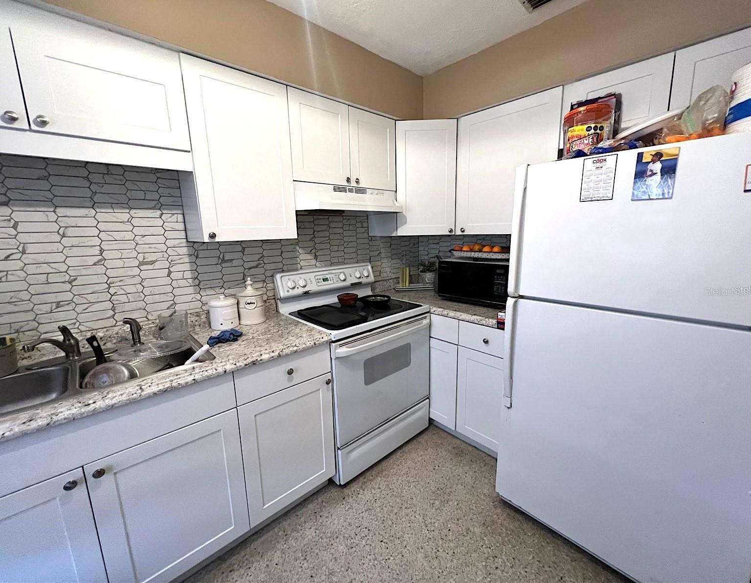 Image 8 of 11 For 2100 9th Street