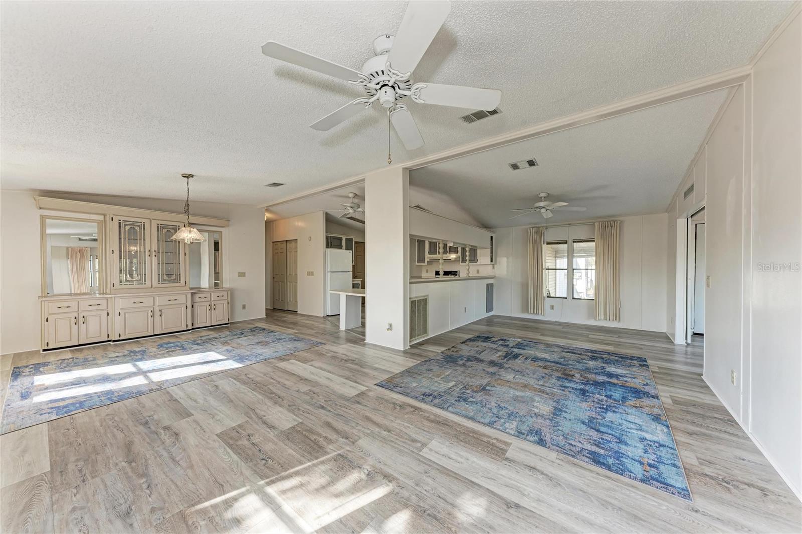 Image 11 of 60 For 1306 41st Avenue E