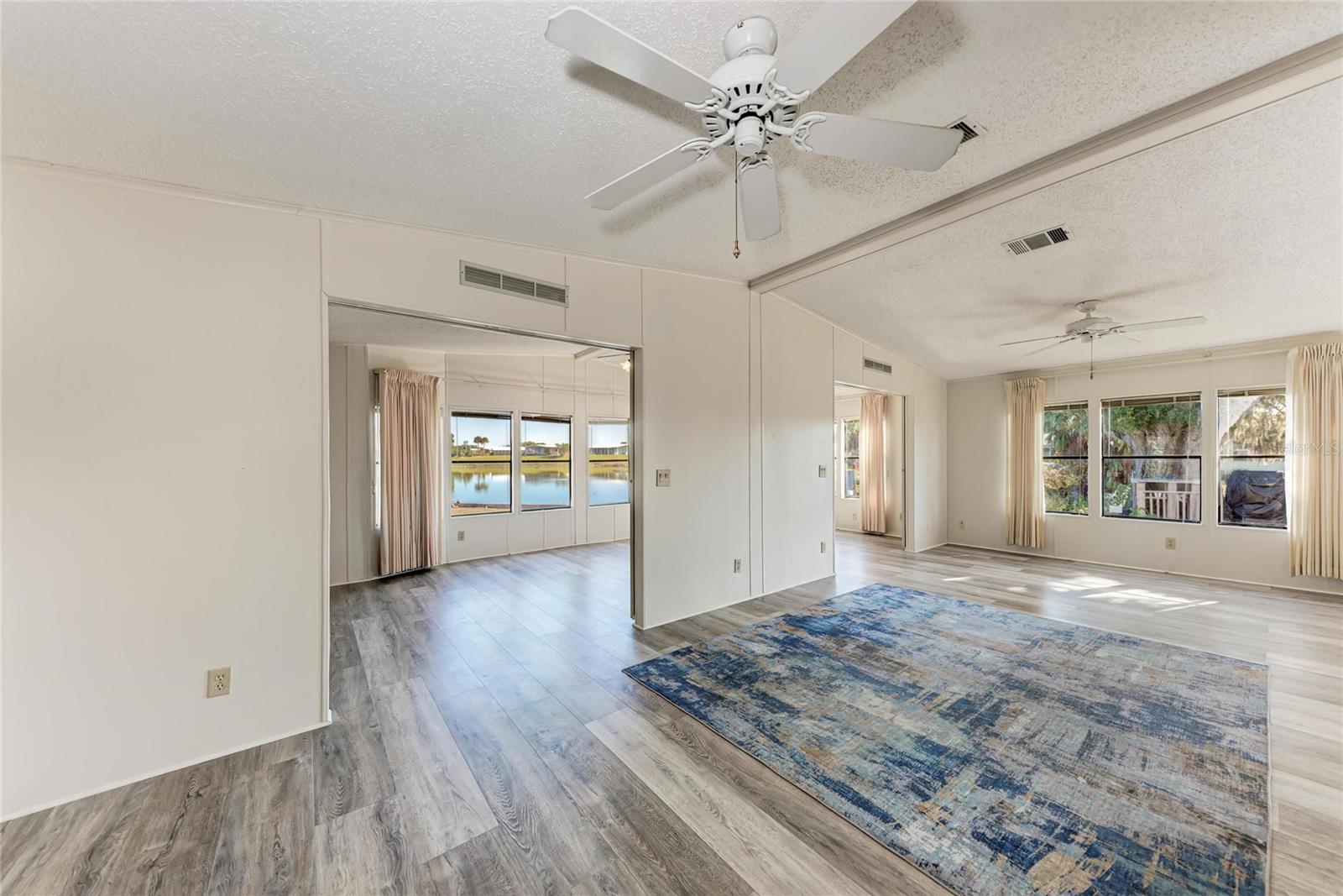 Image 12 of 60 For 1306 41st Avenue E