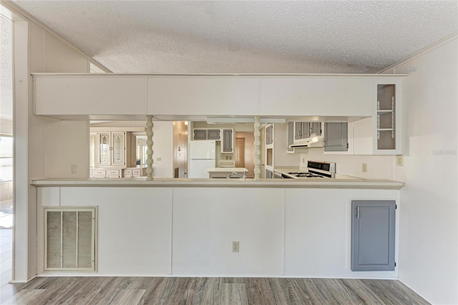 Image 14 of 60 For 1306 41st Avenue E