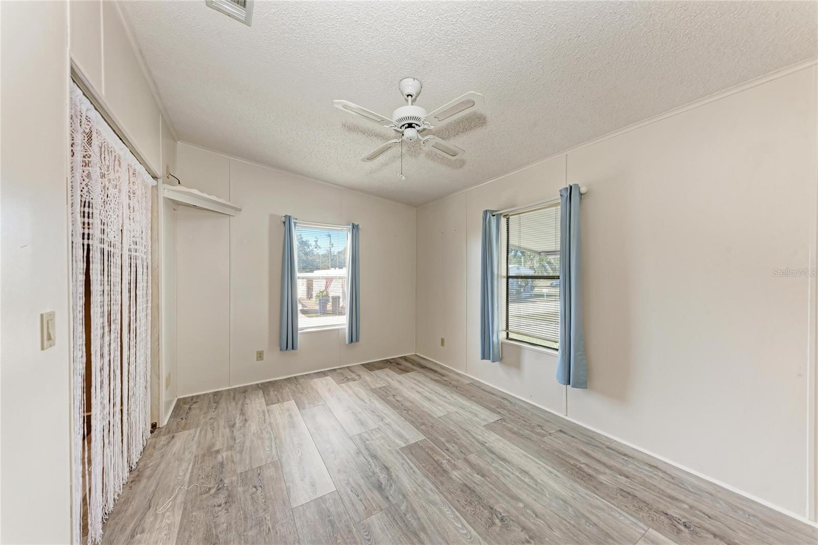 Image 26 of 60 For 1306 41st Avenue E