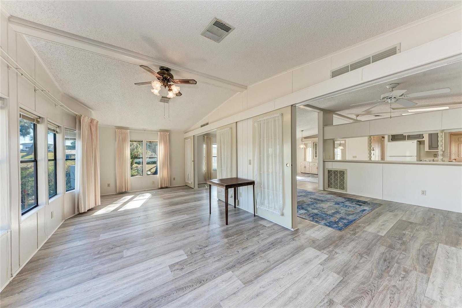 Image 31 of 60 For 1306 41st Avenue E